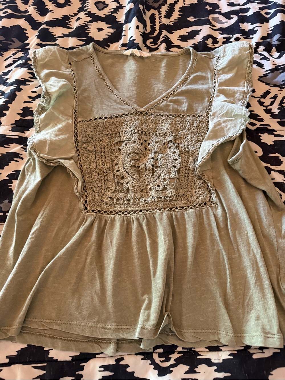 Cute blouse